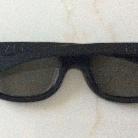 2-Pack REAL D PASSIVE 3D Glasses *Black* - Picture 2 of 2